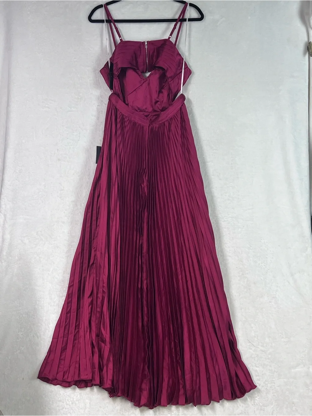 Lulus Got the Glam Plum Purple Burgundy Pleated Cutout Maxi Dress Size M NWT